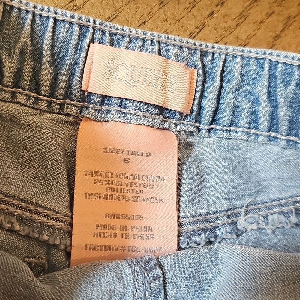 Jean Ruffle Skort Size 6 - Picture 2 of 7
